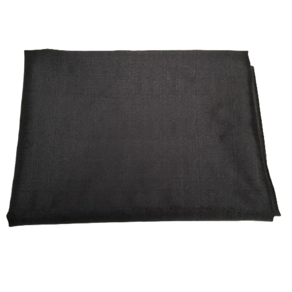 Ellery Homestyles Black Blackout Curtain Panel 42x54 Cream Liner Rod Pocket